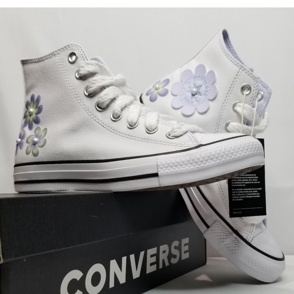 Converse Women's CTAS  Gradient Flower Hi Tops Size  8.5 Blueberry A14268C NWT - Picture 1 of 8